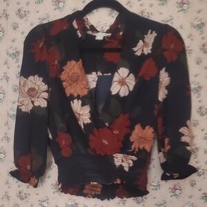 Monteau Los Angeles fall floral blouse